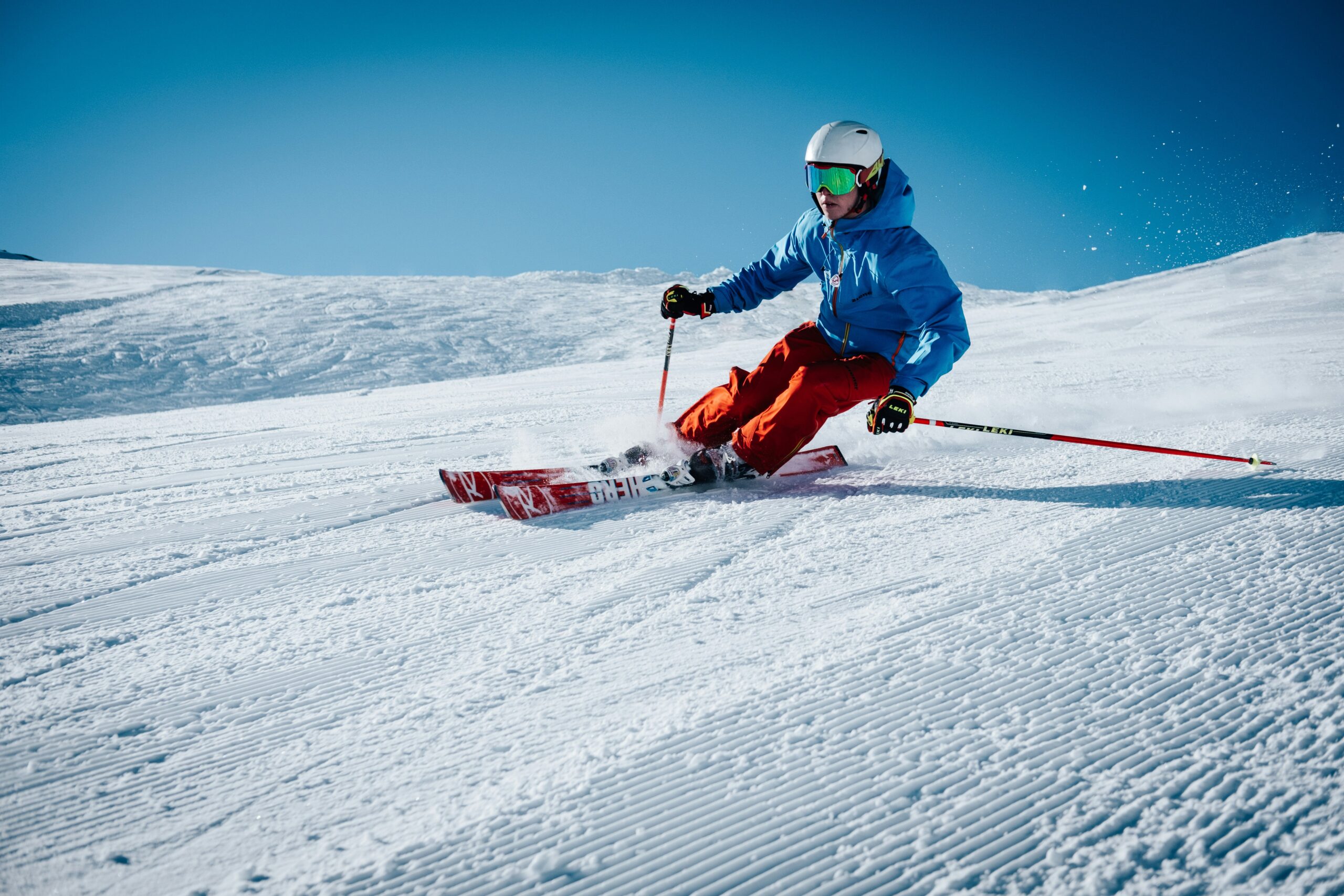 “..daar is de Alpen-Express!”